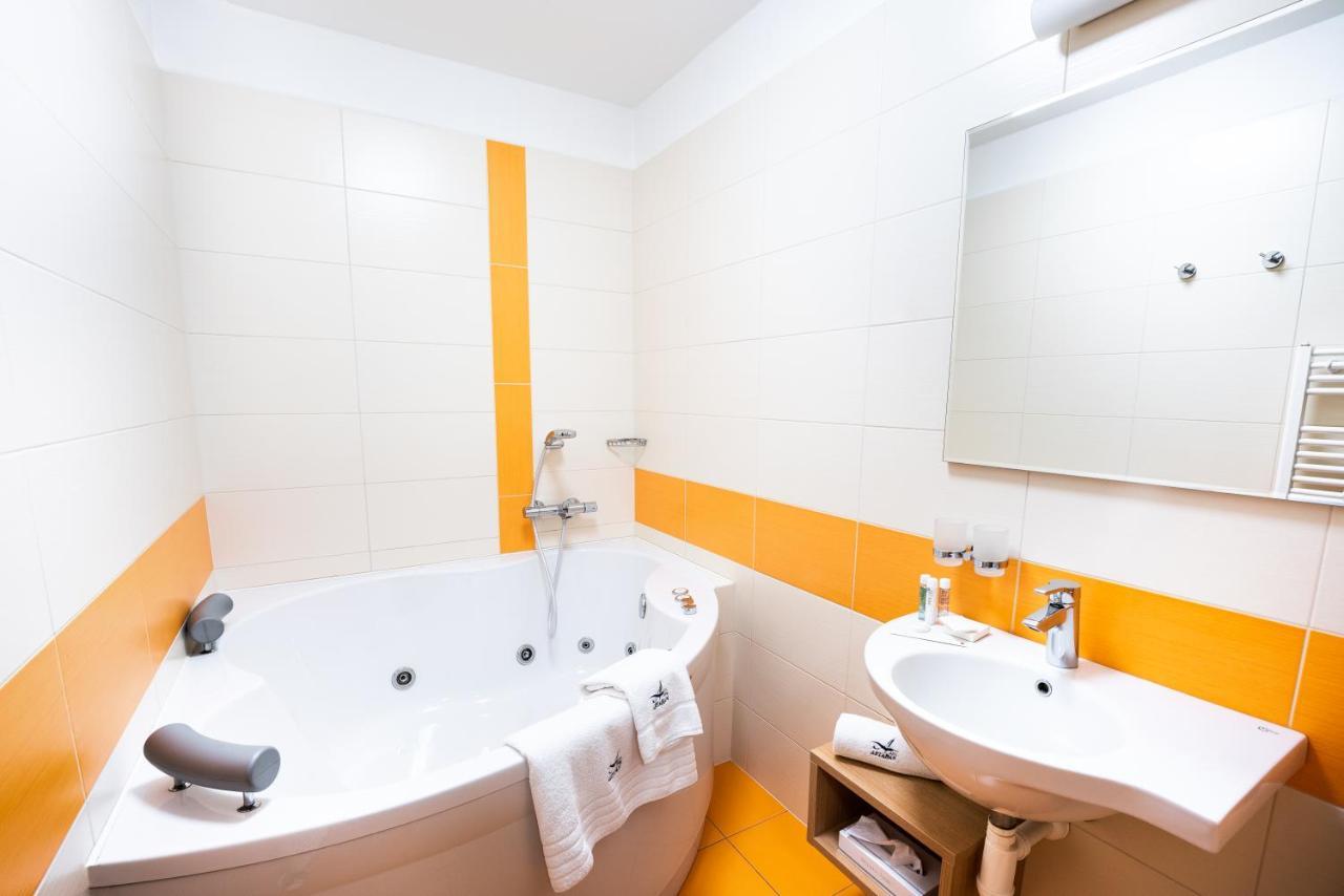 Hotel Artaban Žirovnice Εξωτερικό φωτογραφία