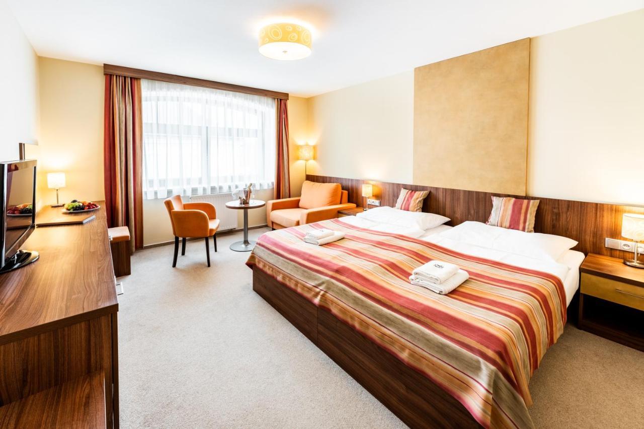 Hotel Artaban Žirovnice Εξωτερικό φωτογραφία